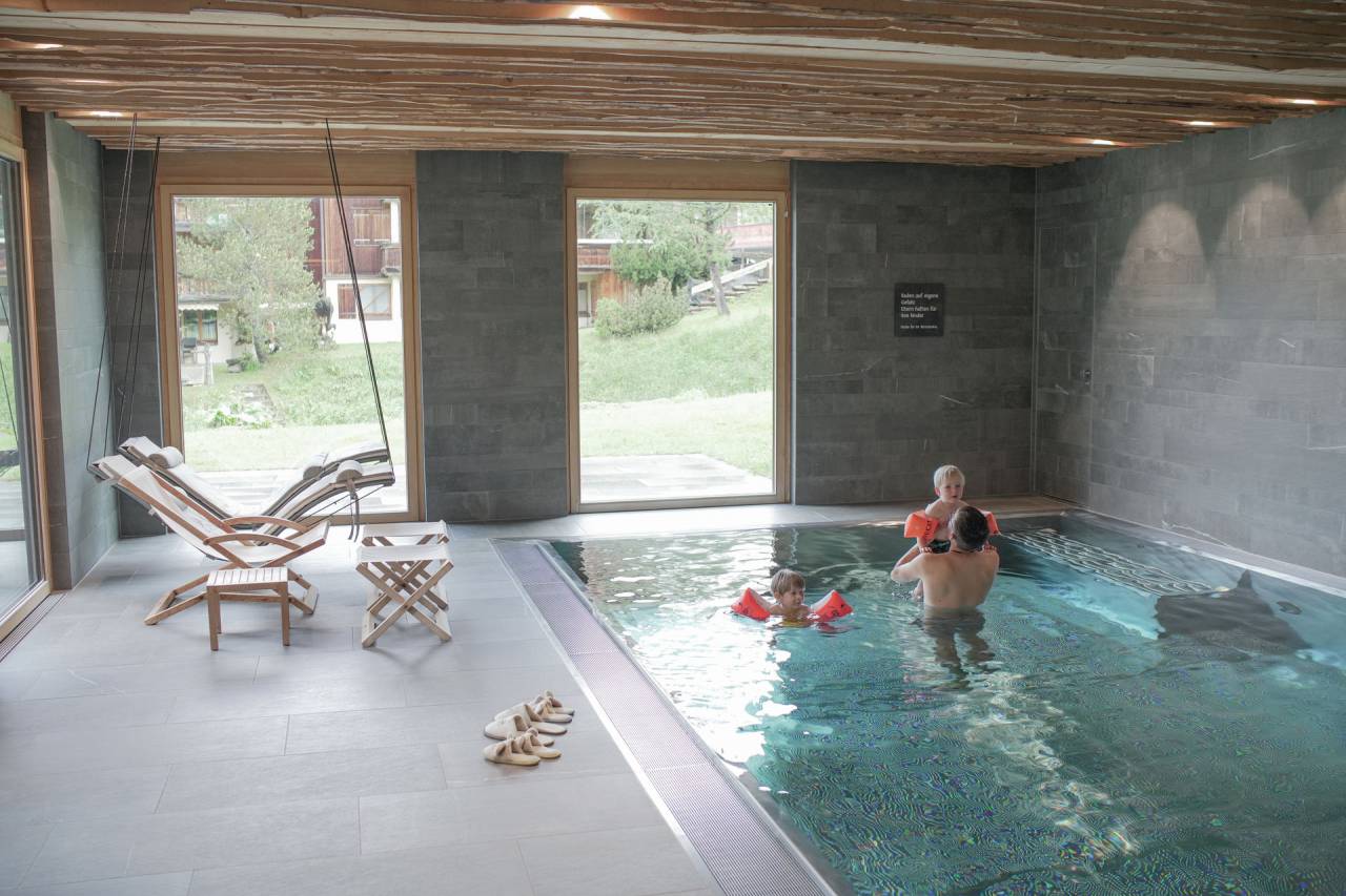 Wasserspaß im Pool des Familienhotel Gorfion Liechtenstein