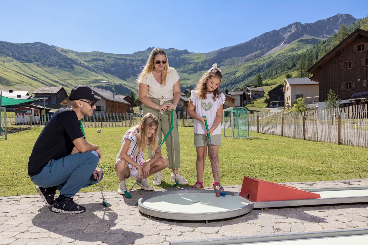 Alpen-Minigolf Malbun - Gorfion Familienhotel Liechtenstein