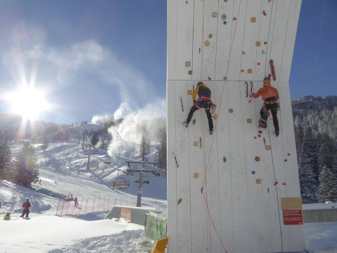 Eisklettern - Gorfion Familienhotel Liechtenstein
