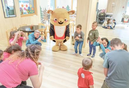 Kinderanimation mit Herrn Gorfion im Familienhotel Gorfion in Liechtenstein