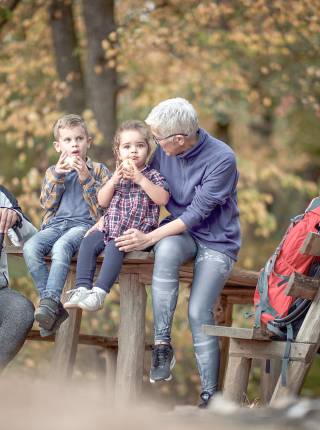 Bunte Blätter und klare Bergluft 🍁 Symbolfoto